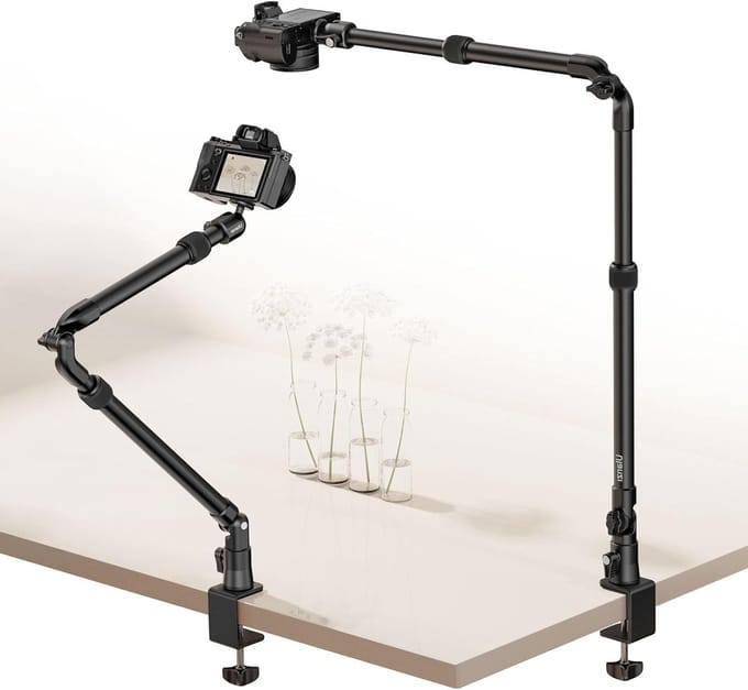Camera Desk Mount met Verstelbare Houderarm voor Stabiliteit en Flexibiliteit