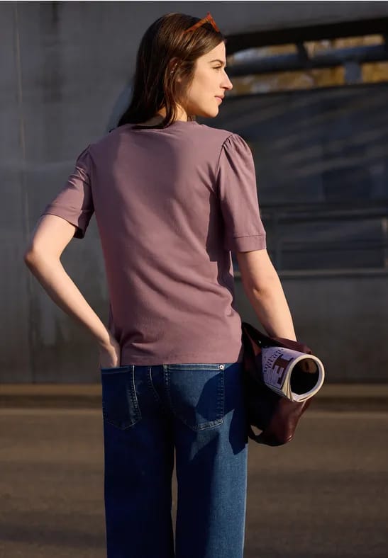 Shirt met ronde hals en pofmouwen