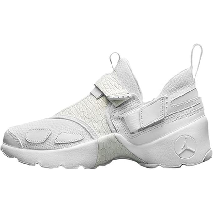 Jordan Trunner LX Heiress Frost White GS 897997-100 36