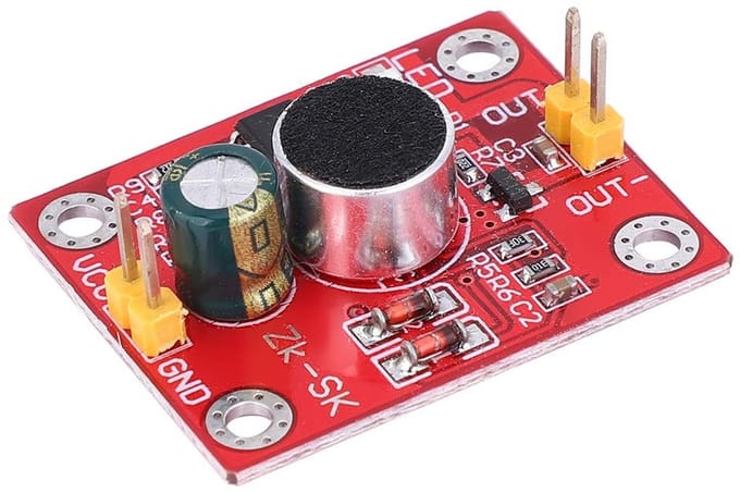 Store_7 - Spraakgestuurde schakelaar - Geluidsregelmodule - Professioneel - Compact formaat - Automatisch voor spraakgestuurde auto - Handig in geb...