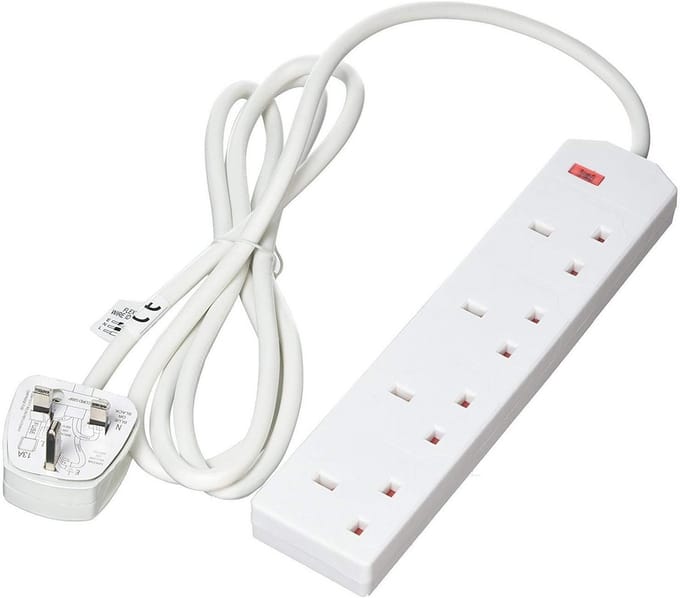 4-weg 3-pins stekker 13A 250V verlengkabel met 2 meter kabel