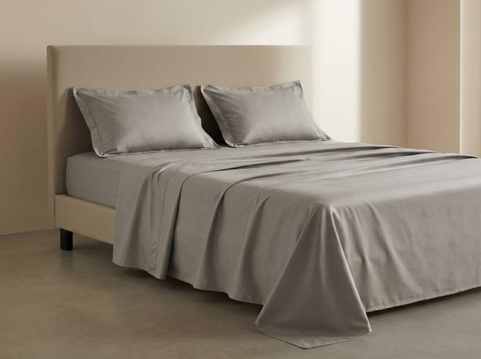 Linea - Laken Set - Katoen Satijn - 450 TC - 270x310 cm + 2x 65x65 cm - Grijs