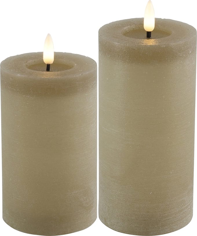 LED kaarsen/stompkaarsen - set 2x - beige - D7,5 x H15 en H20 cm - warm wit