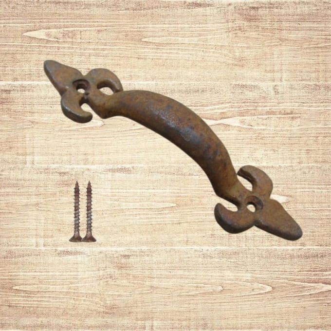 Fleur De Lys Cabinet Pull Handle Rust 5"