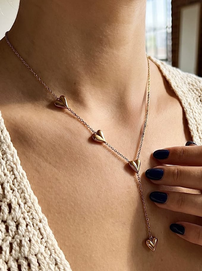 Anelplus Gouden Halsketting met hartjes – Trendy & Stijlvol