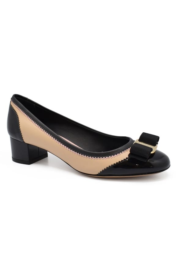 Salvatore Ferragamo Eva Leathe schaarpen Beige