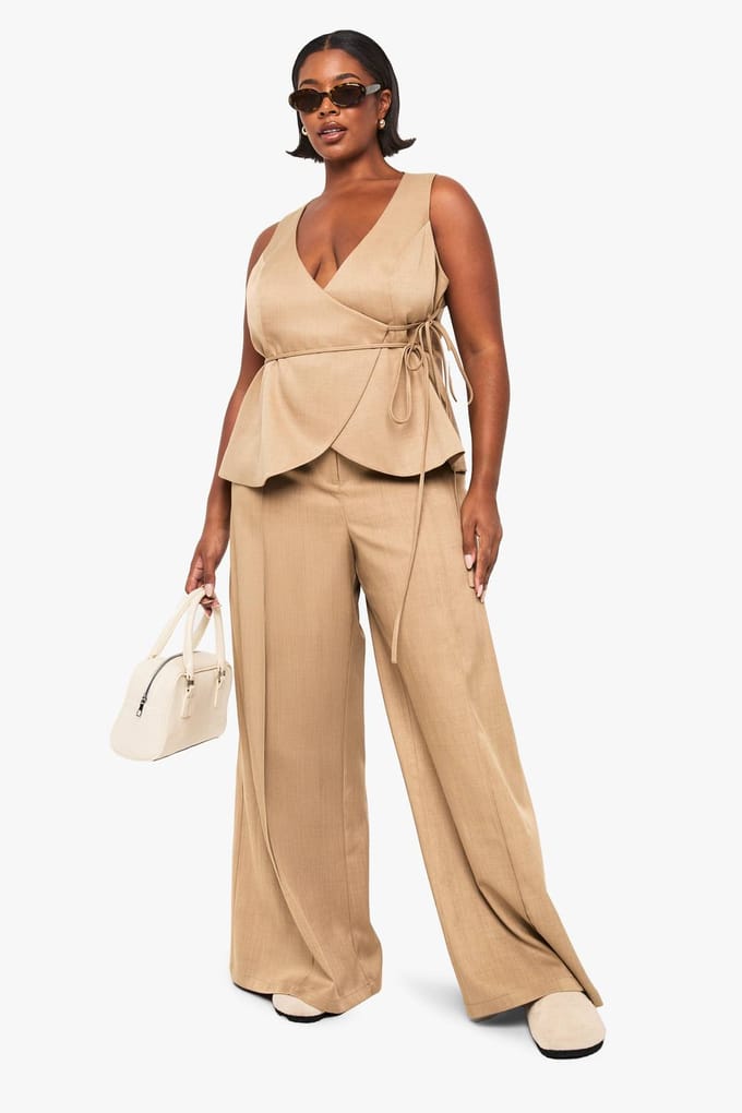 boohoo Dames Plus op maat gemaakte naaddetail broek | Mocha | Maat: 20