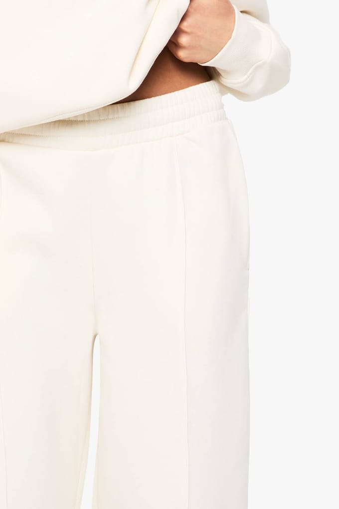 boohoo Dames Pintuck Detail Straight Leg Jogger | Ecru | Maat: Medium