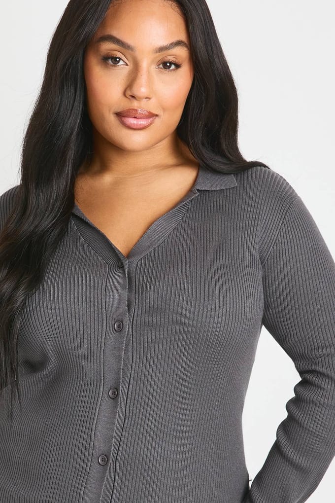 boohoo Dames PLUS BUTTON DOWN CARDIGAN | Charcoal | Maat: 28