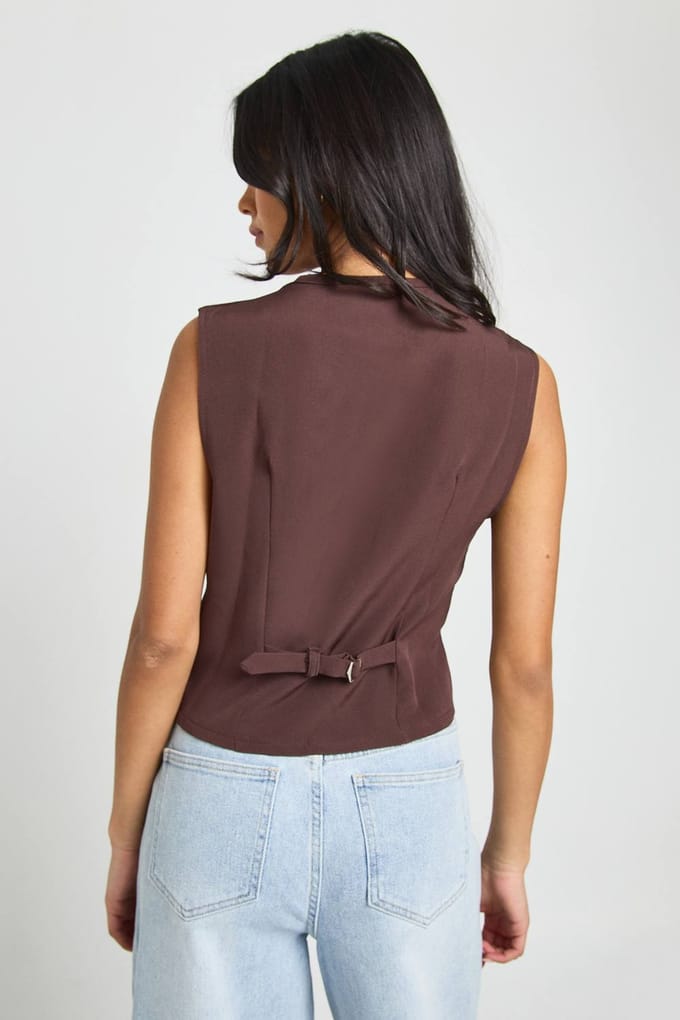 boohoo Dames Asymmetrisch verstelbare rugvest | Chocoladebruin | Maat: 36