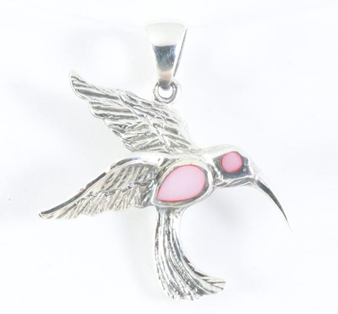 Zilveren kolibrie hanger met roze parelmoer