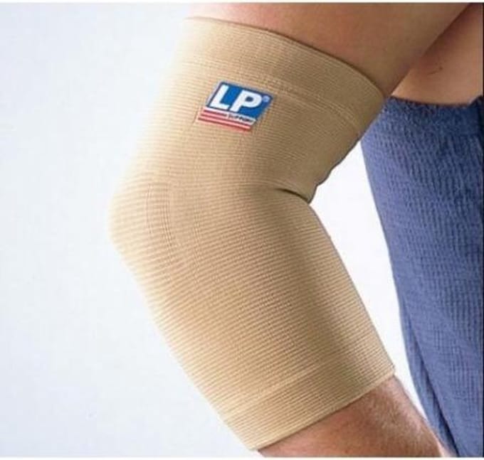LP Elastische Elleboogkous 953 - Beige - Maat L