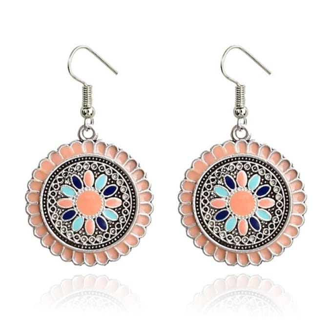 Ronde zilverkleurige dames oorbellen Ibiza multicolor roze