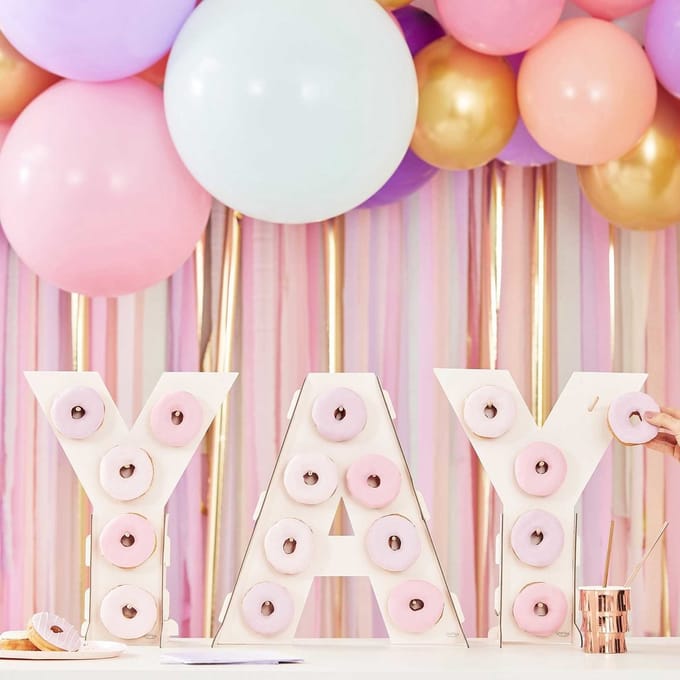 Ginger ray - YAY donutstand - Feestdecoratie Karton -