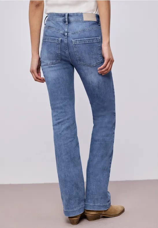Bootcut jeans