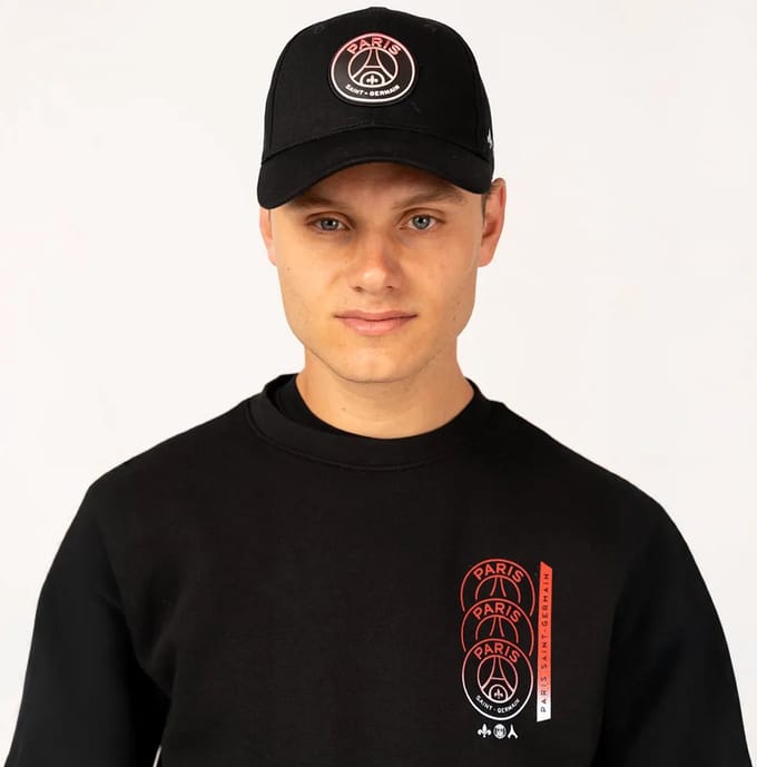 PSG logo cap zwart - Officieel PSG product - Paris Saint-Germain pet - 58 cm