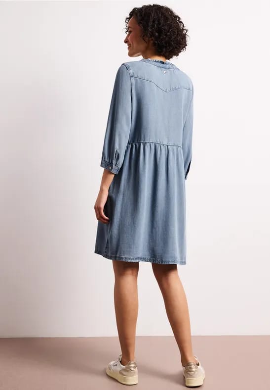 Knielange jurk met ruches in denimlook