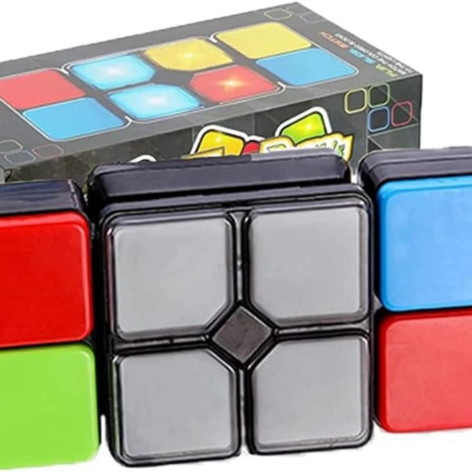 Flipslide Spel, Elektronisch Handheld Spel | Draai, Schuif en Match De Kleuren Om De Klok Te Verslaan - 4 Spelmodi - Multiplay red