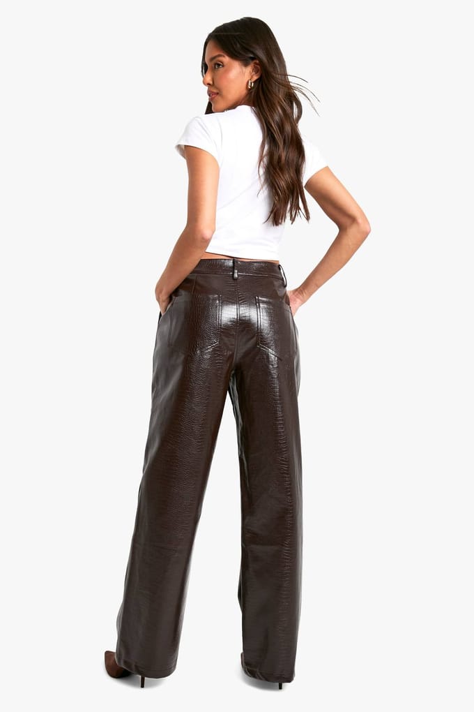 boohoo Dames Croc Pu Broek met Rechte Pijpen | Chocolate | Maat: 14