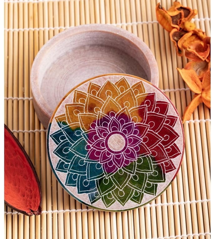 Regenboog Mandala doosje speksteen groot