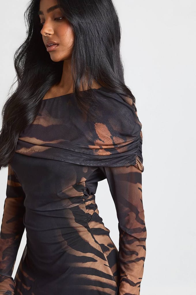 boohoo Dames Eenschouder Tonale Dierenprint Mini Jurk | Zwart | Maat: 38