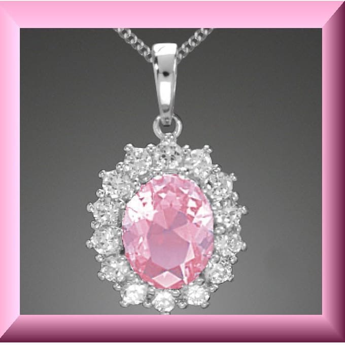 Schitterende hanger van zilver met roze Zirconia en collier