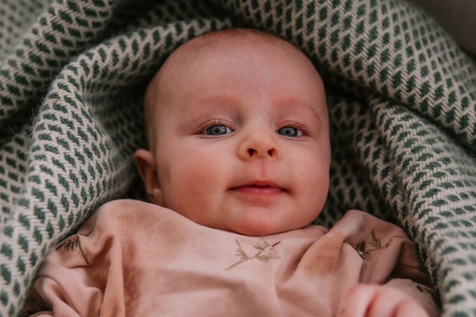 Wiegdeken wol - Pure Baby Love - bee - bosgroen