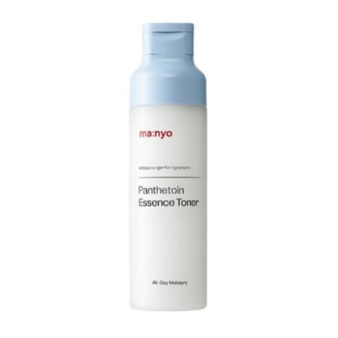 ma:nyo Panthetoin Essence Toner 200mL white