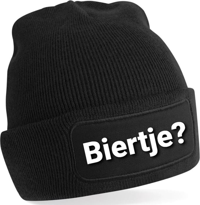 Muts - Beanie - biertje? - feestdagen - winter - zwart met witte opdruk