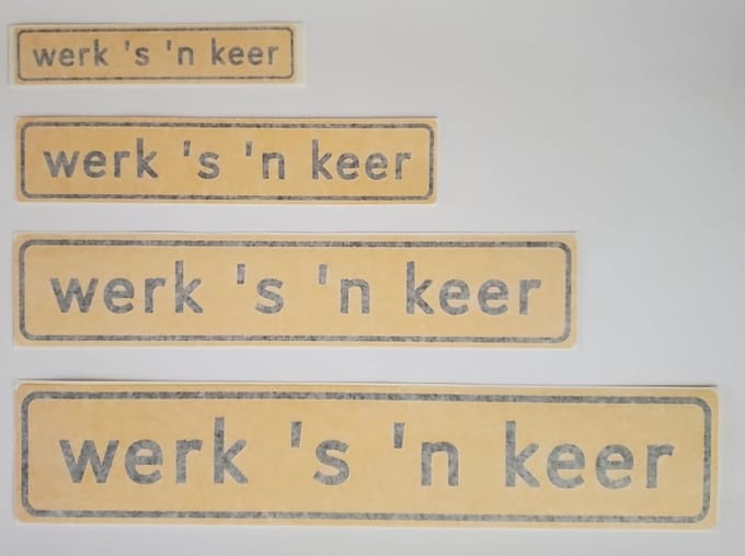 auto sticker | werk 's 'n keer | maat S | 200x40mm | Reflecterend