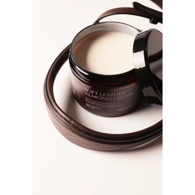 Grooming Deluxe - Soft Leather cream Almond 450ml
