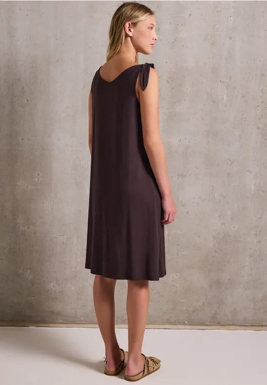 Jersey jurk met knopen