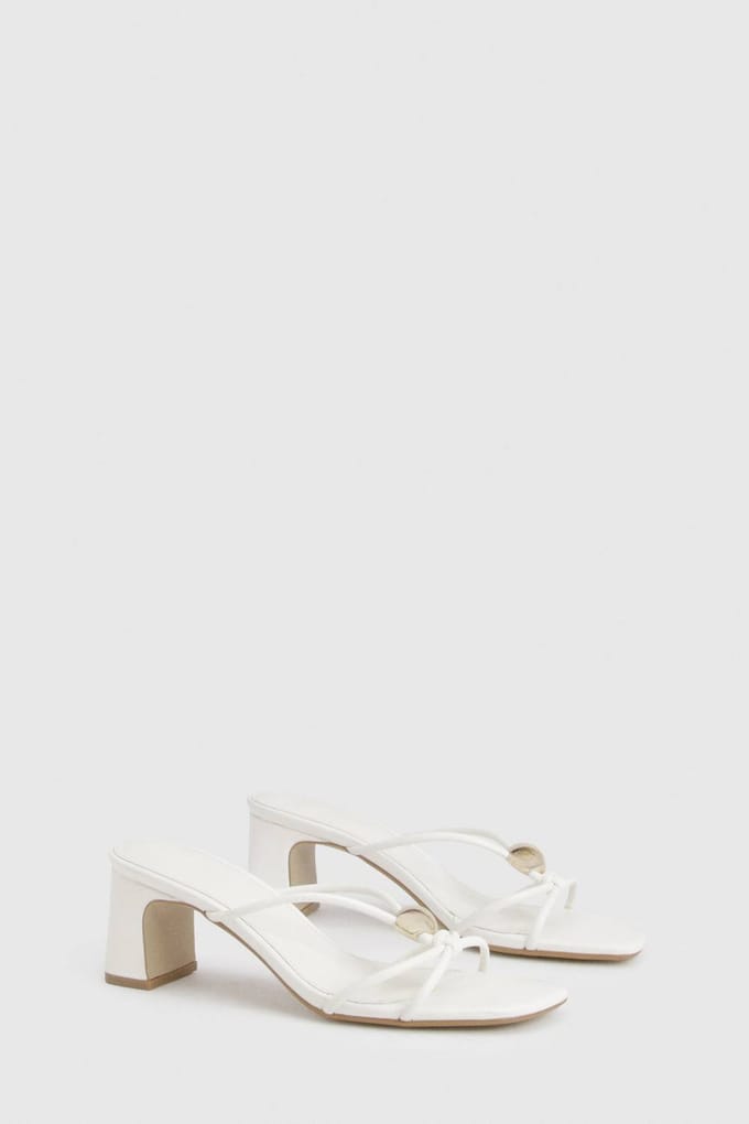 boohoo Dames Goudkleurige Bandjes Muiltjes | Wit | Maat: 41