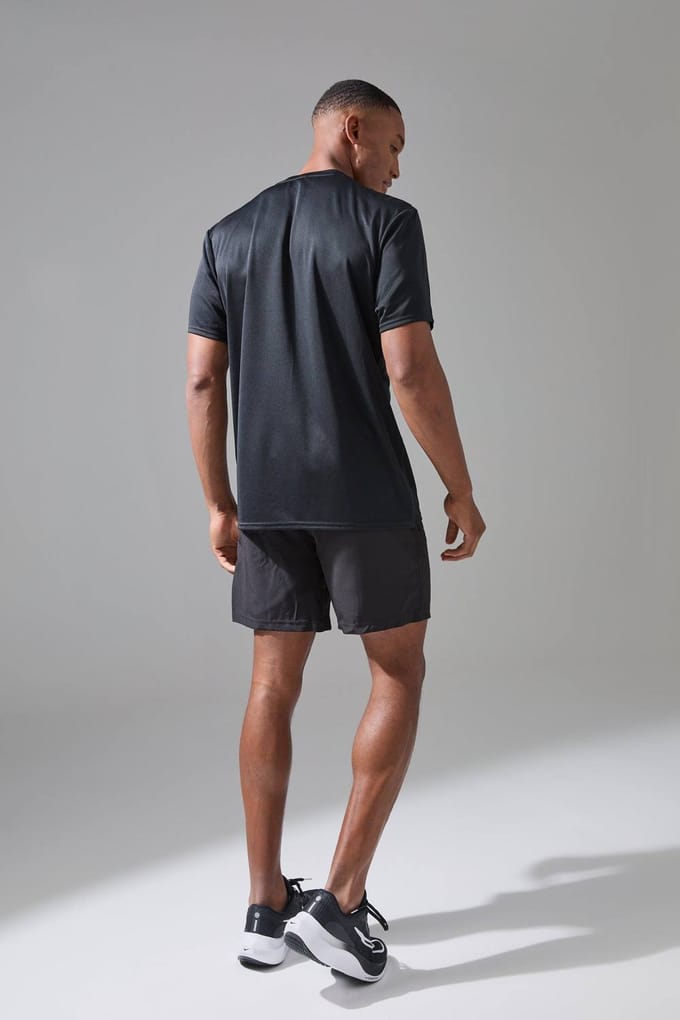 Men's Active Stretch Woven Regular Fit 7inch Gym Short | Black | Size Medium