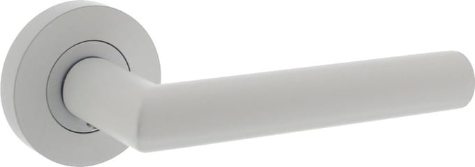 Intersteel Deurkruk Bastian op ronde rozet ø52x10mm wit