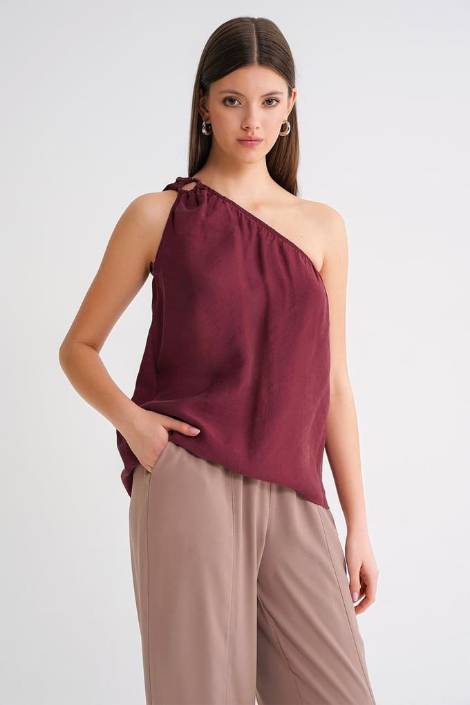 Asymmetrische Kraag Accessoire Gedetailleerde Top