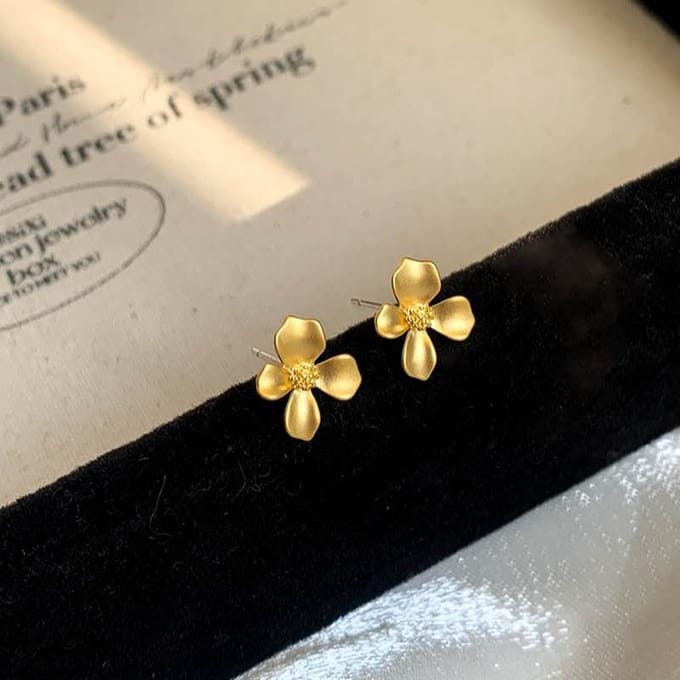 dames oorknoppen met bloemen-10mm-goud-zilver 925