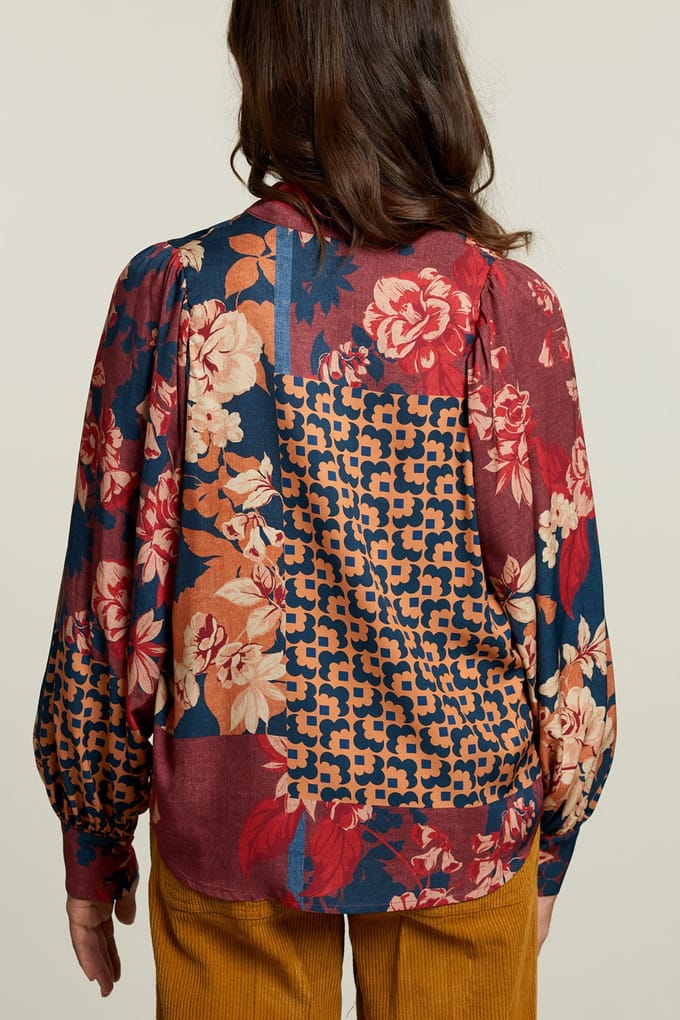 River Woods Multi Fantasy V-neck Blouse Taglia: 36 | Magliette intime Outlet | Donna