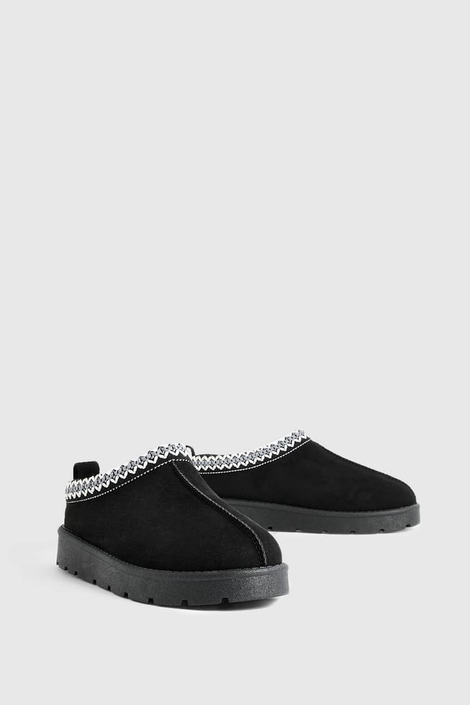 boohoo Dames Geborduurde Gezellige Mules | Black | Maat: 3