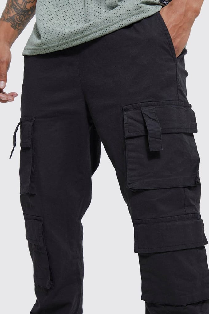 Elastische taille, multi-cargo zakken, slim fit jogger | Black | Size Medium