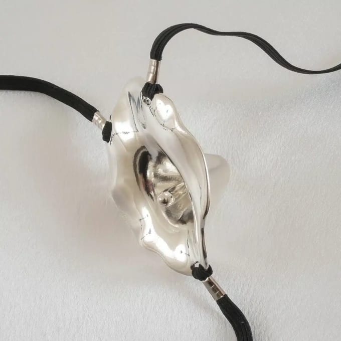 Sylvie Monthulé | Silver-plated Vaginal Jewelry | Flower size 36 size 36