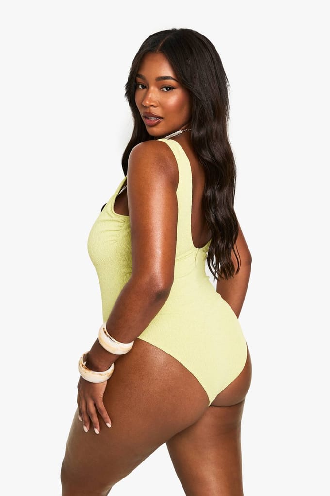 boohoo Dames Plus Swimwear Essentials Crinkle Scoop Neck Badpak | Olijf | Maat: 56