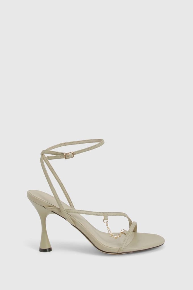 boohoo Dames Kettingdetail Uitschuivende Hakken | Sage | Maat: 4