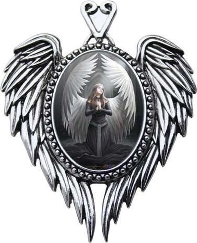 Anne Stokes Cameo Pendant Prayer For The Fallen