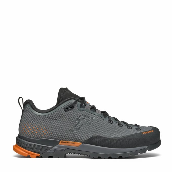 Schoenen Tecnica