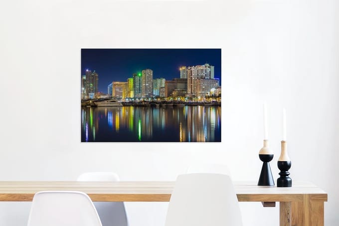 Canvas Schilderij Weerspiegeling van Manila in het water - 90x60 cm - Wanddecoratie