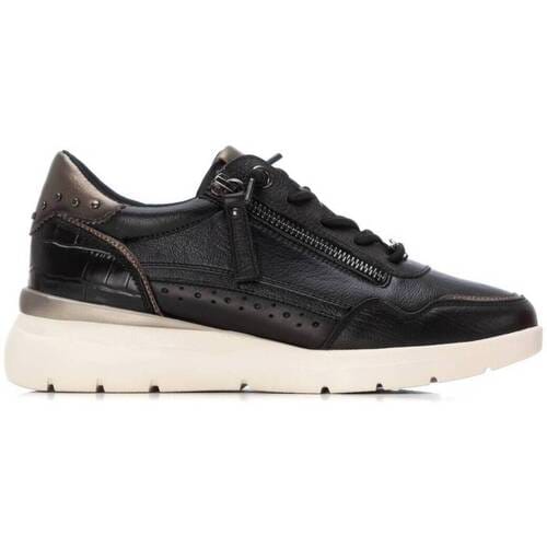 Sneakers Carmela 16243001