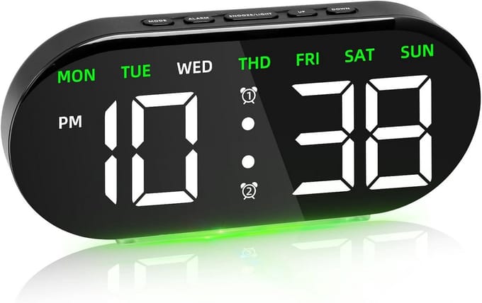 Digitale Wekker met Groot LED Display, Snooze, Nachtlampje & Oplaadpoort