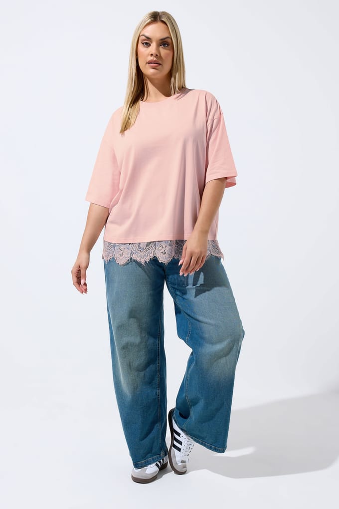 Limited Collection Pastelroze Tshirt Met Kanten Afwerking Size 48