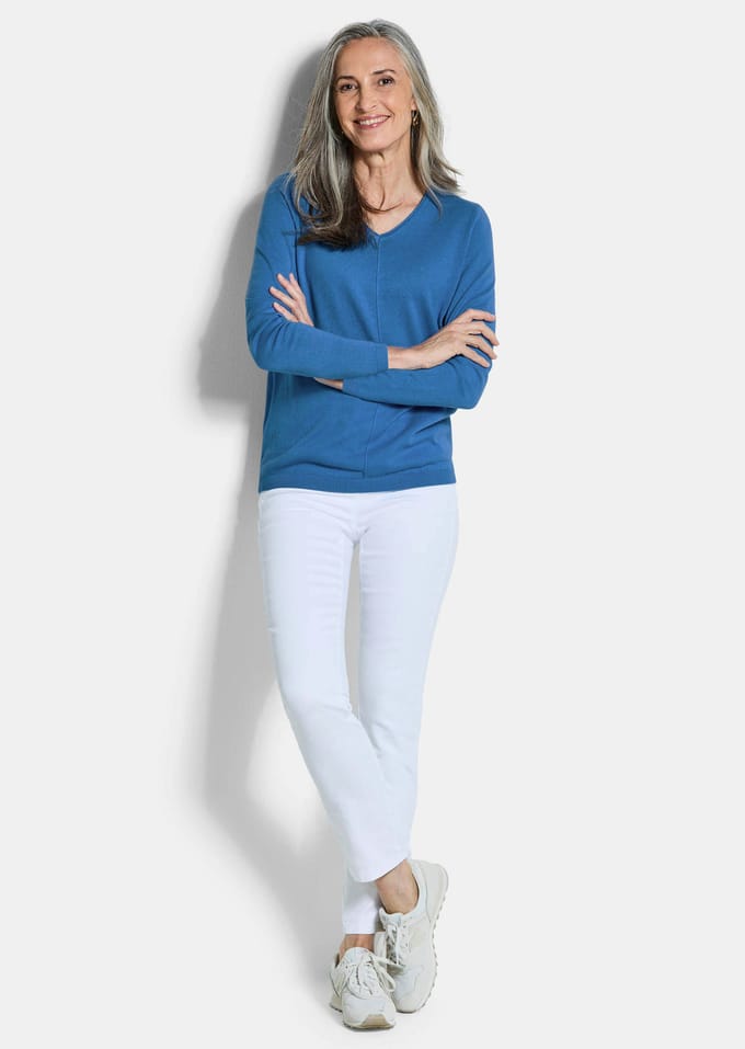 Pullover met een V-hals van COTTAMIRA - blauw - Gr. 25 van Goldner Fashion
